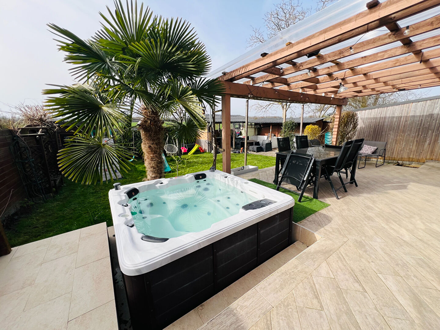 Agence immobilière de Key House Family Courtry - Key House Family