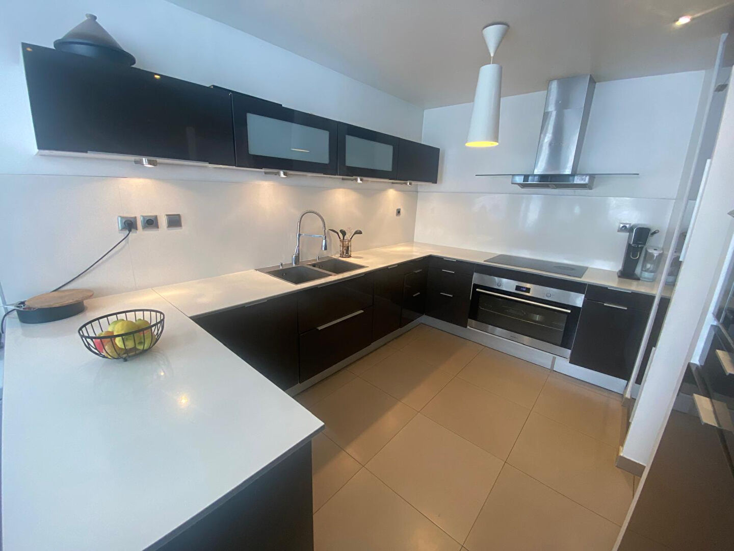 Photo ST OUEN L' AUMONE , Gare de Liesse, F5 de 100m2 avec  terrasse. image 5/6