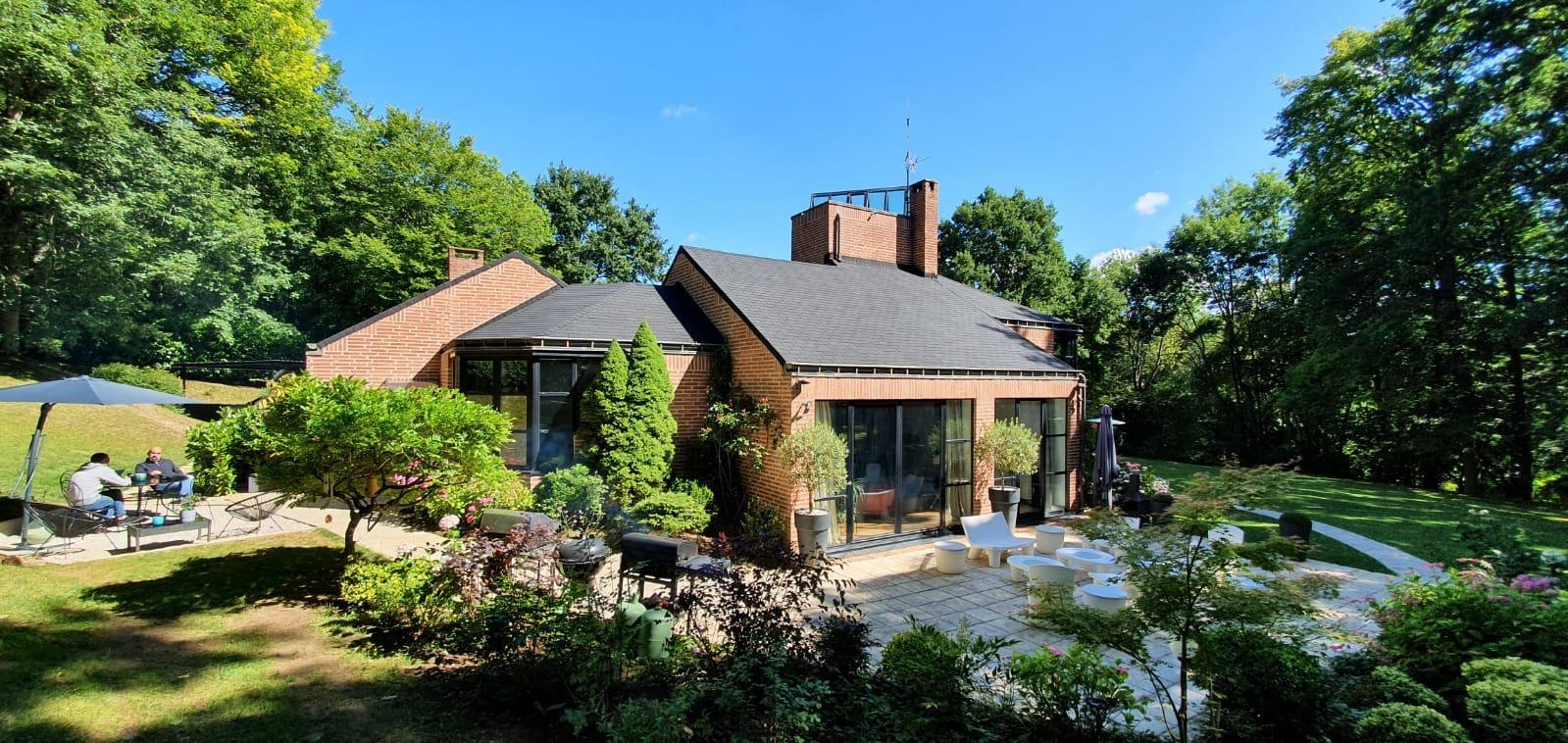 Saint Prix, Propriété de prestige 350m2 habitables sur 20 500m2 de terrain.