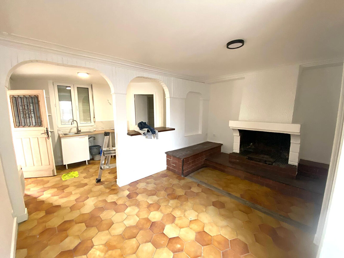 Photo DEUIL la Barre studio 26m2. image 1/6