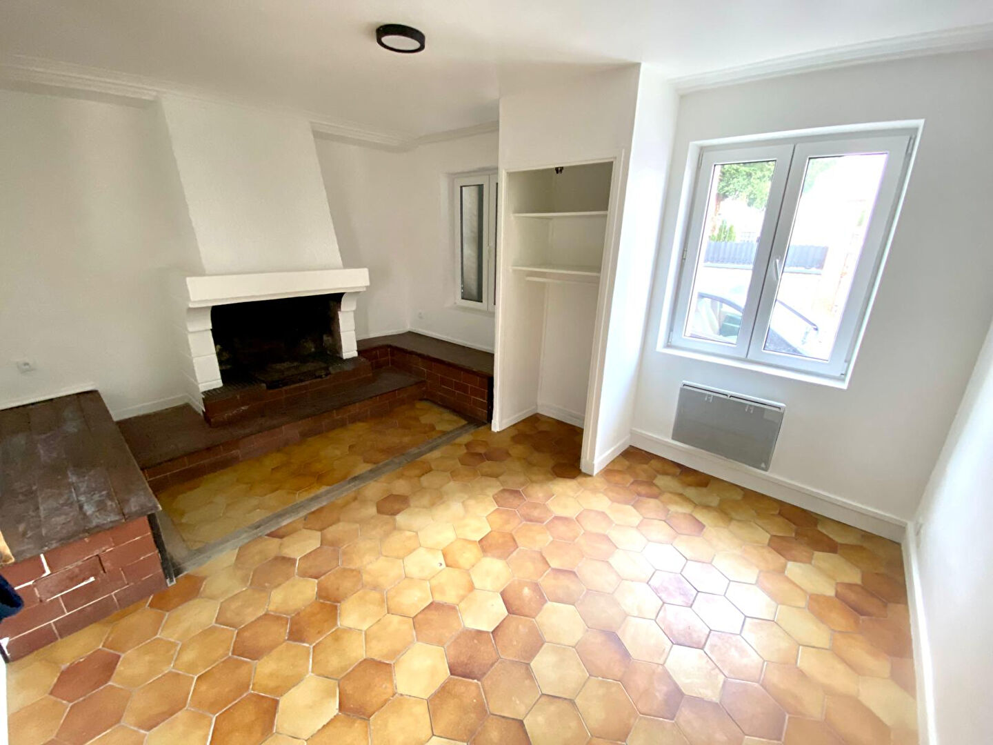 Photo DEUIL la Barre studio 26m2. image 6/6