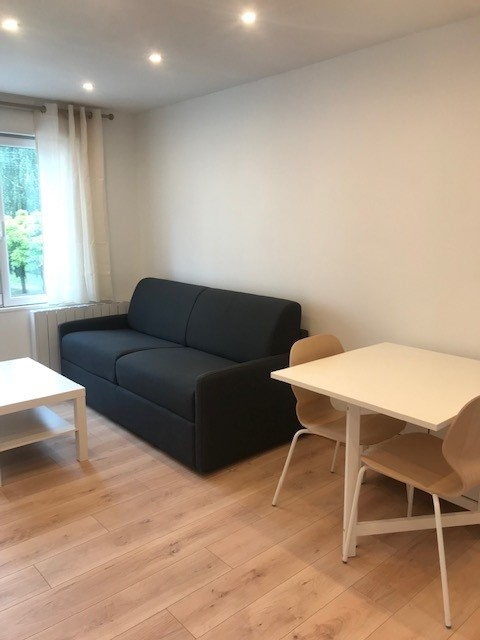 Appartement  1 pièce Meublé rue Basse