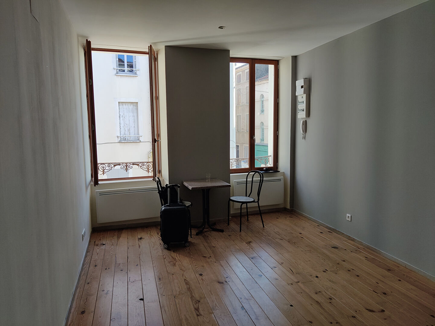 Photo Immeuble rénové à Villeneuve Sur Lot  proche des commodités image 4/6