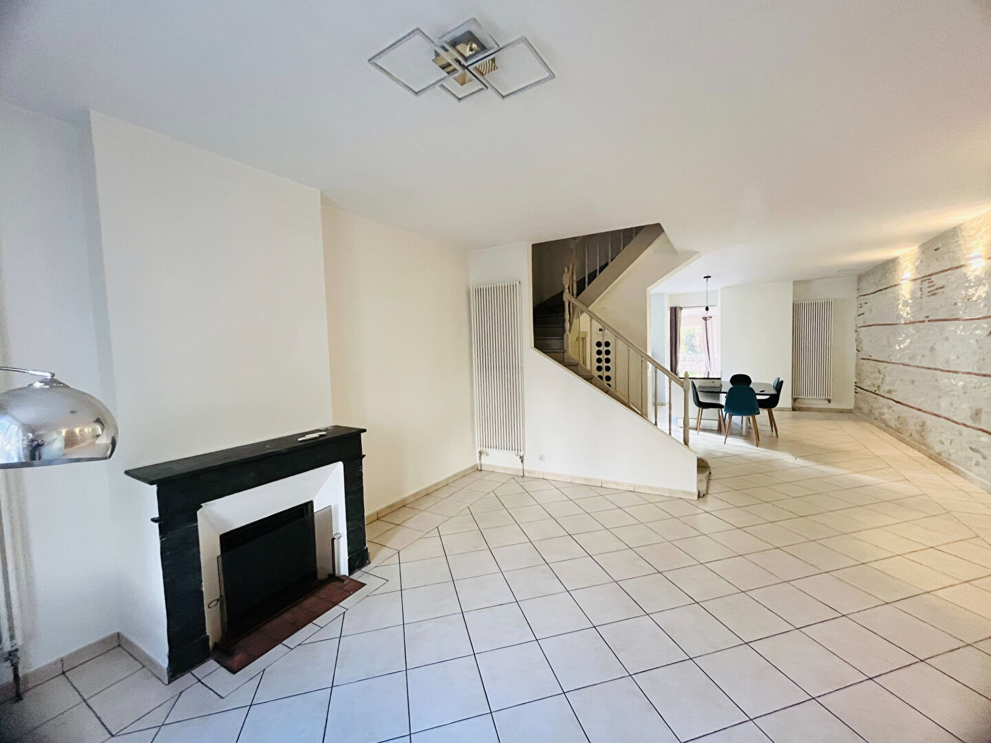 Photo Villeneuve sur Lot, charmante maison de ville avec cour image 6/6