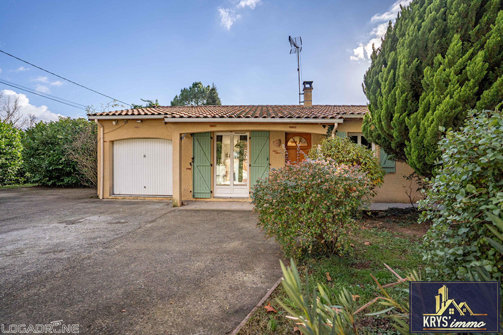 Photo Maison de plain pied à Granges/Lot avec piscine image 5/6