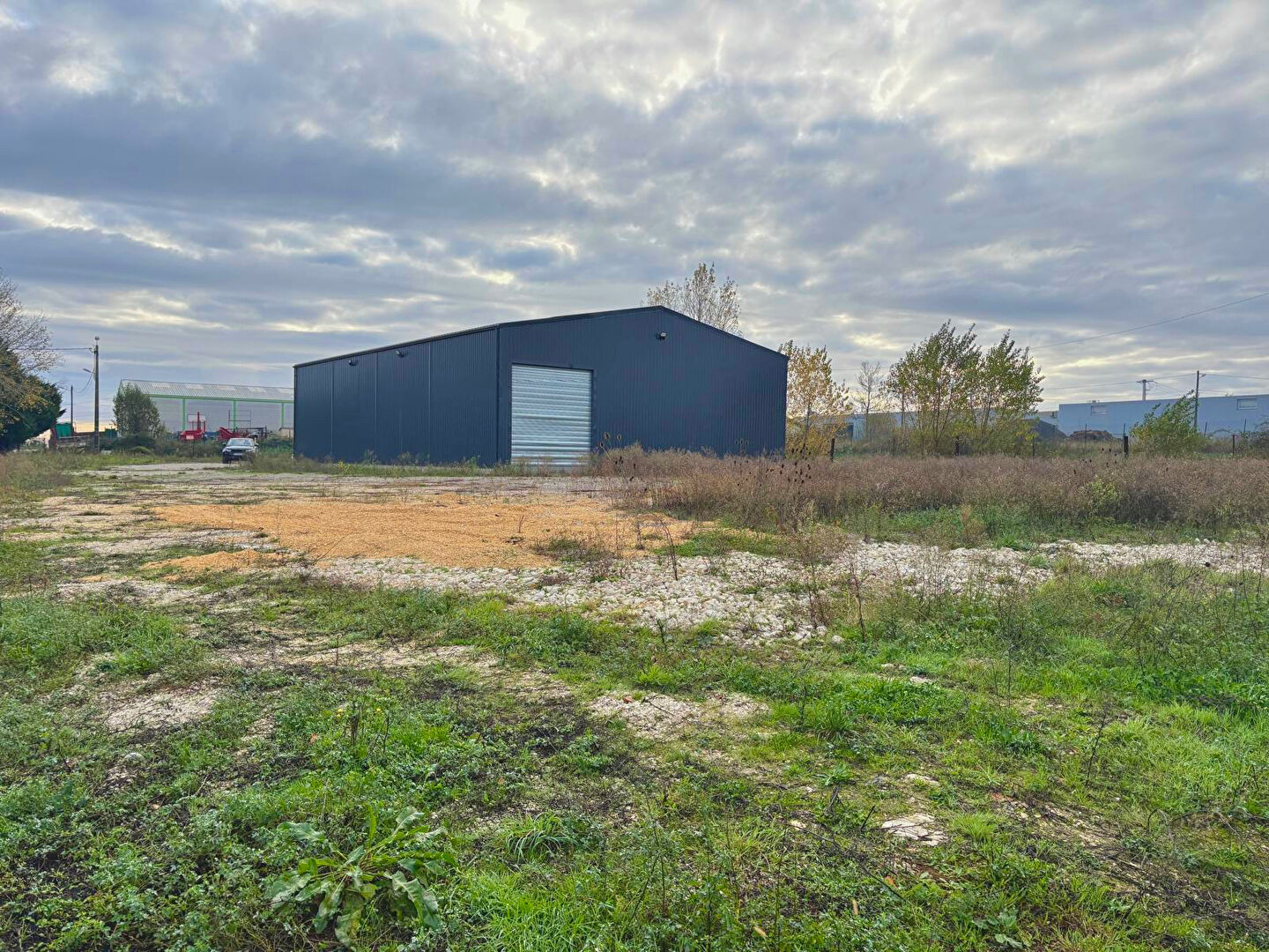 Photo Entrepôt / local industriel à Cancon 374 m2 image 2/6