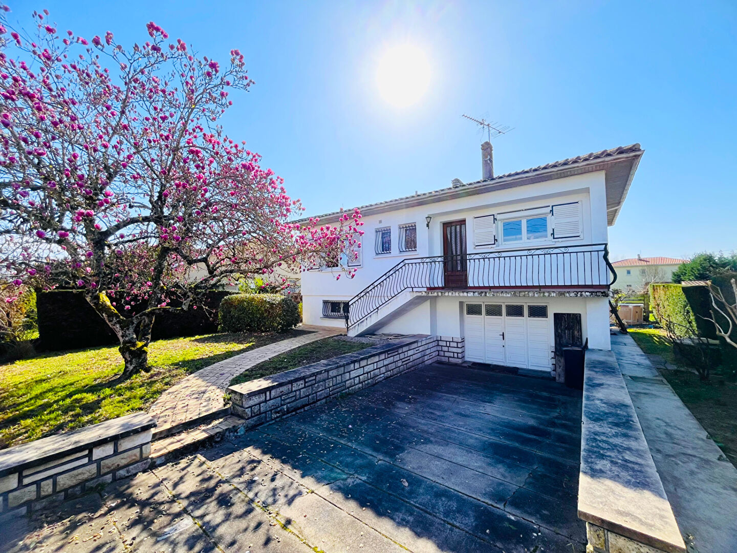 Agence immobilière de KRYS IMMO Villeneuve sur lot - KRYS' IMMO