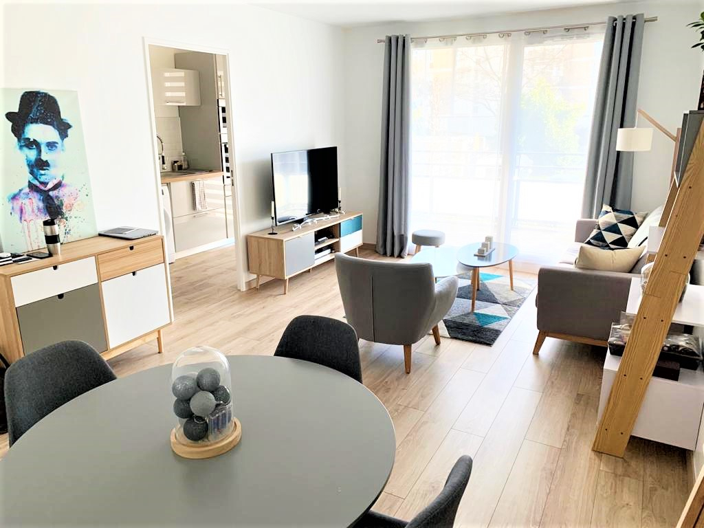 Agence immobilière de KSI IMMO - L'HAY LES ROSES L'hay les roses - KSI IMMO - L'HAY LES ROSES