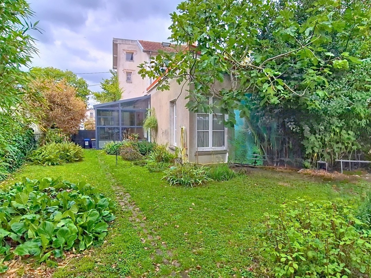 Maison de charme 4 pièces + Atelier aménageable