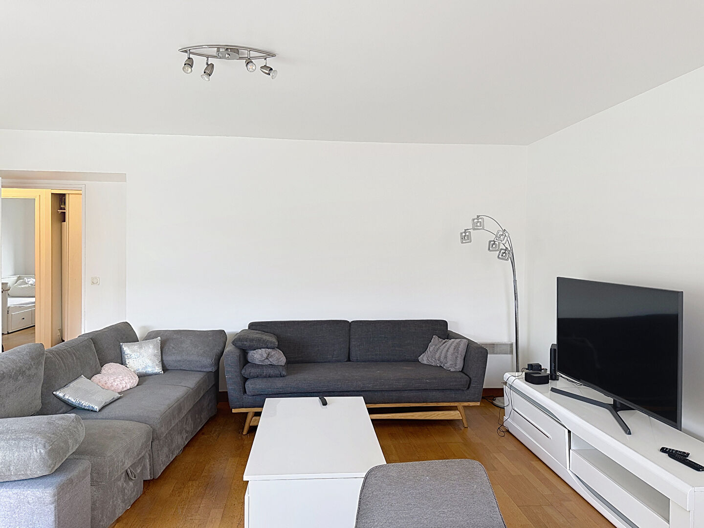 Photo Appartement 4 pièces lumineux à proximité RER B et métro Barbara - 81,91 m² image 2/6