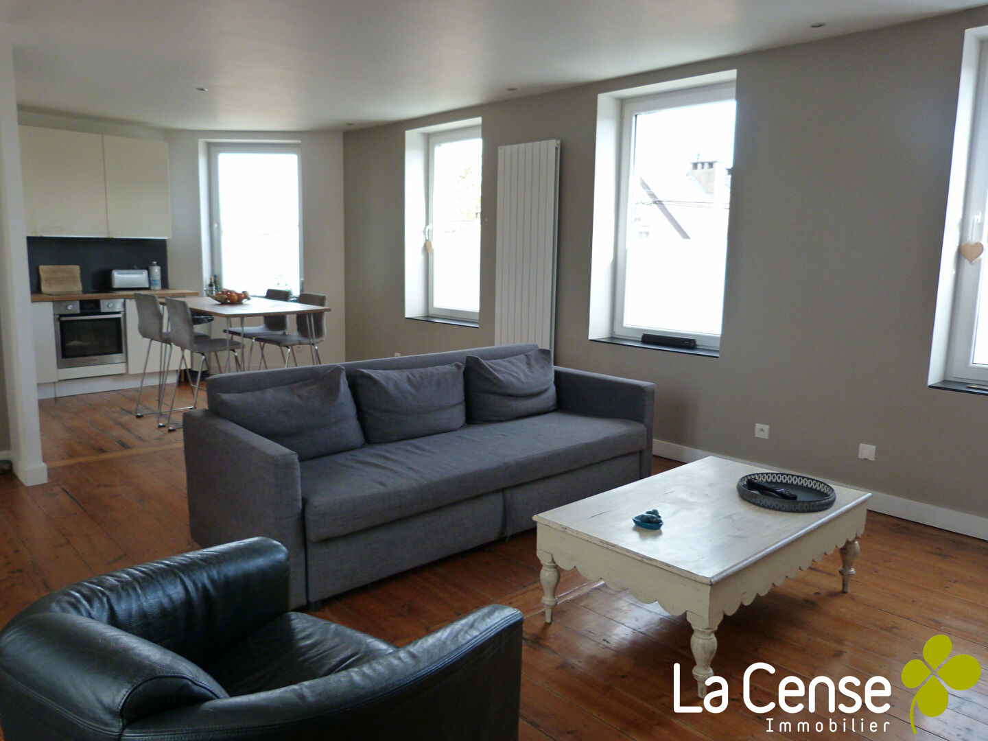 Photo HEM, immeuble mixte. image 2/6