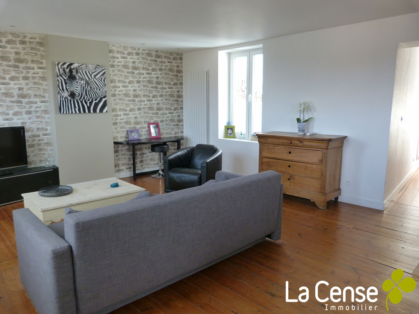 Photo HEM, immeuble mixte. image 3/6