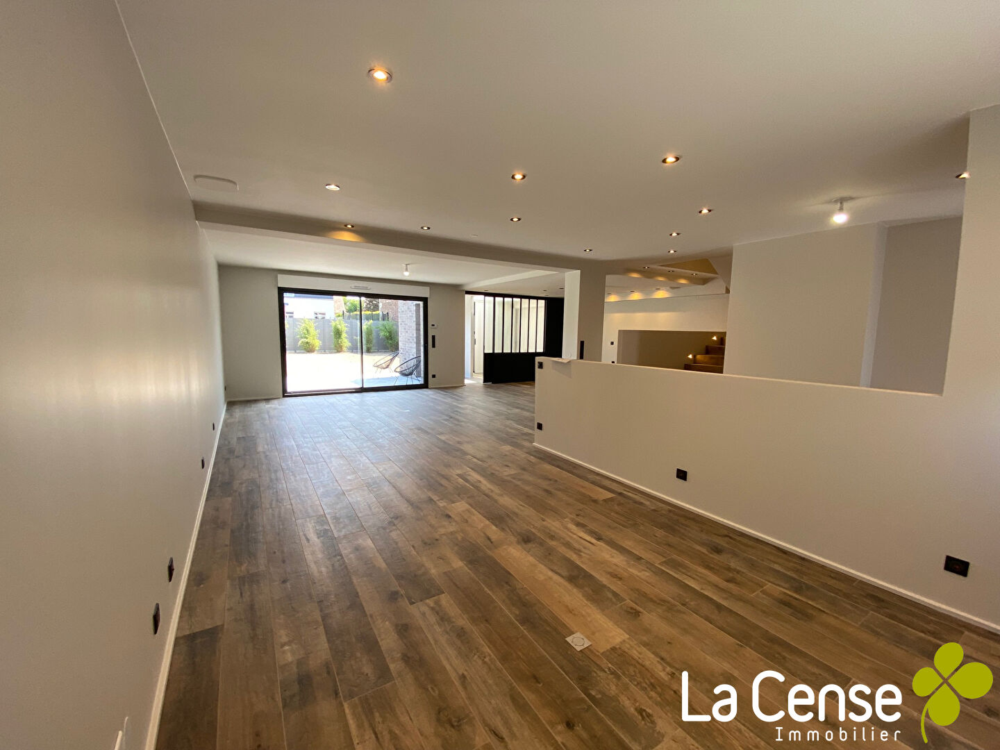 Photo VILLENEUVE D'ASCQ image 2/6