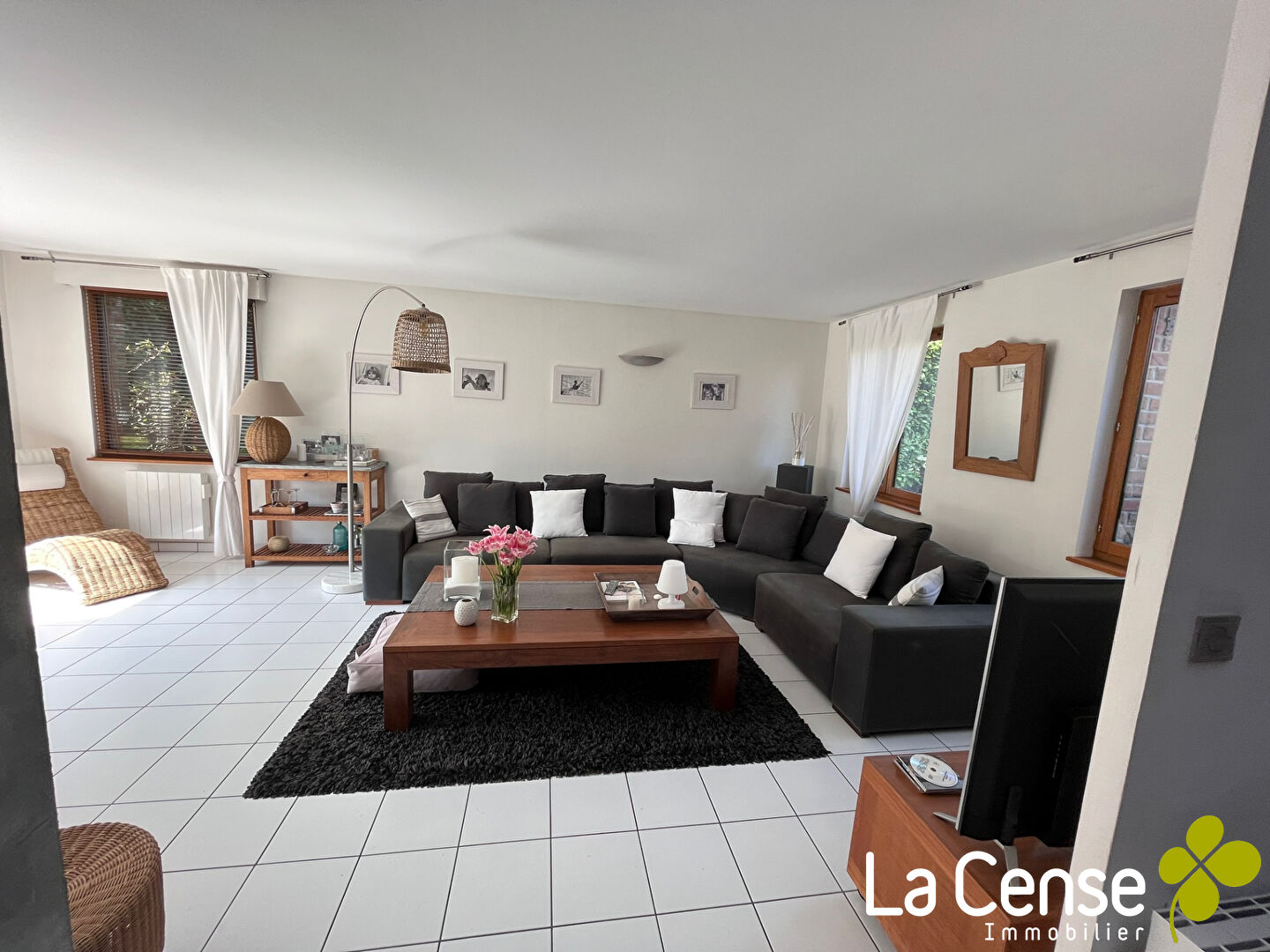 Photo CHERENG image 2/6