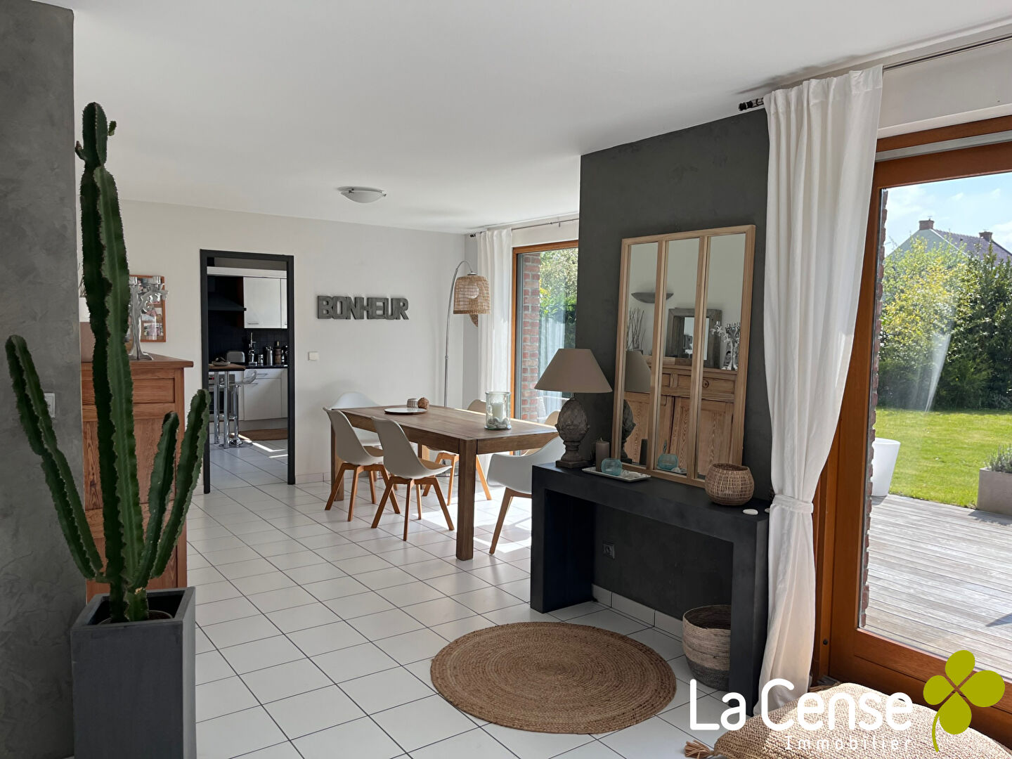 Photo CHERENG image 5/6