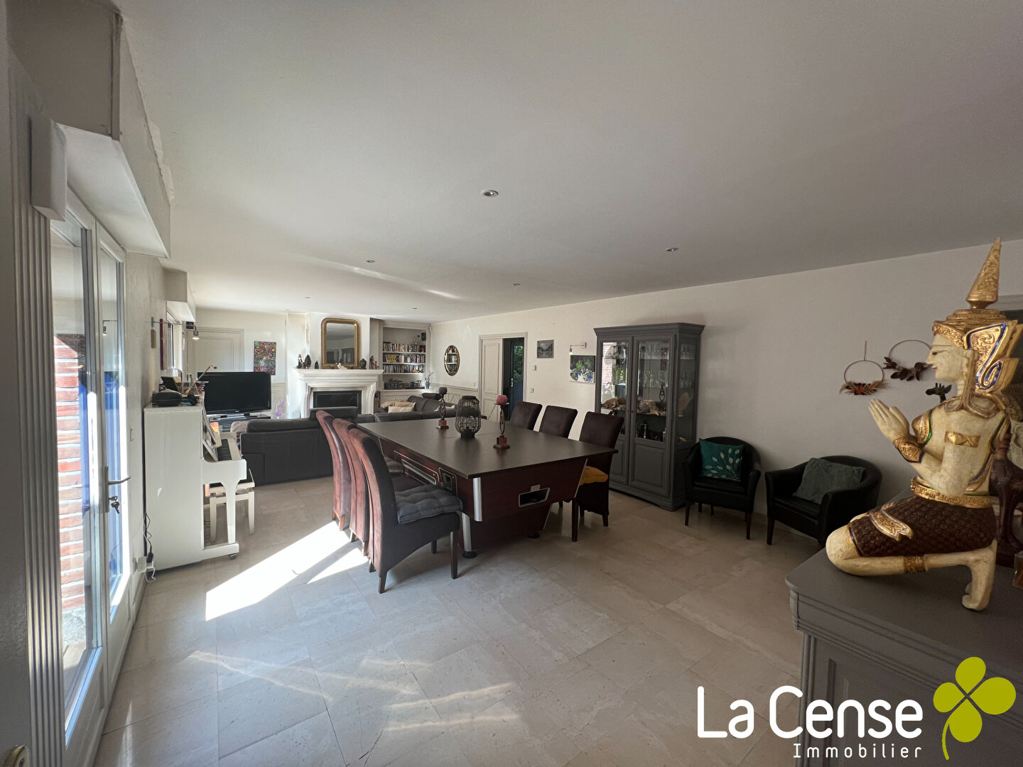 Photo Maison d'architecte de 258m² env. image 5/6