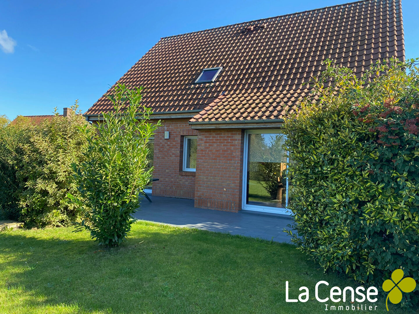 Photo CAMPHIN-EN-PEVELE image 2/6