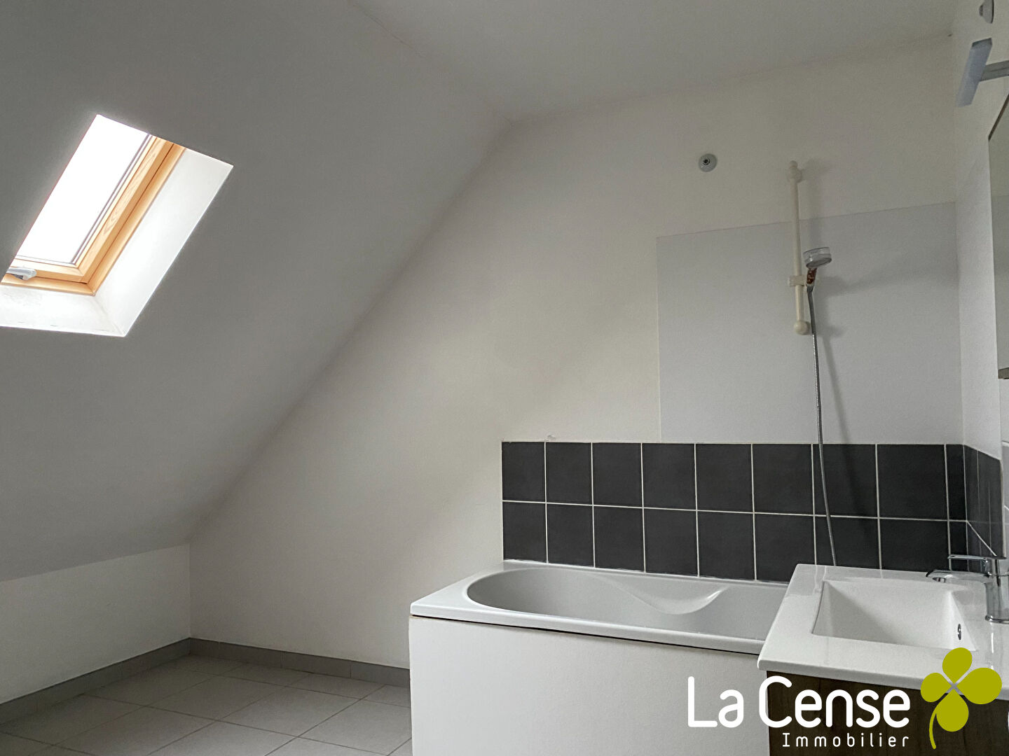 Photo Maison individuelle - Tressin image 5/6