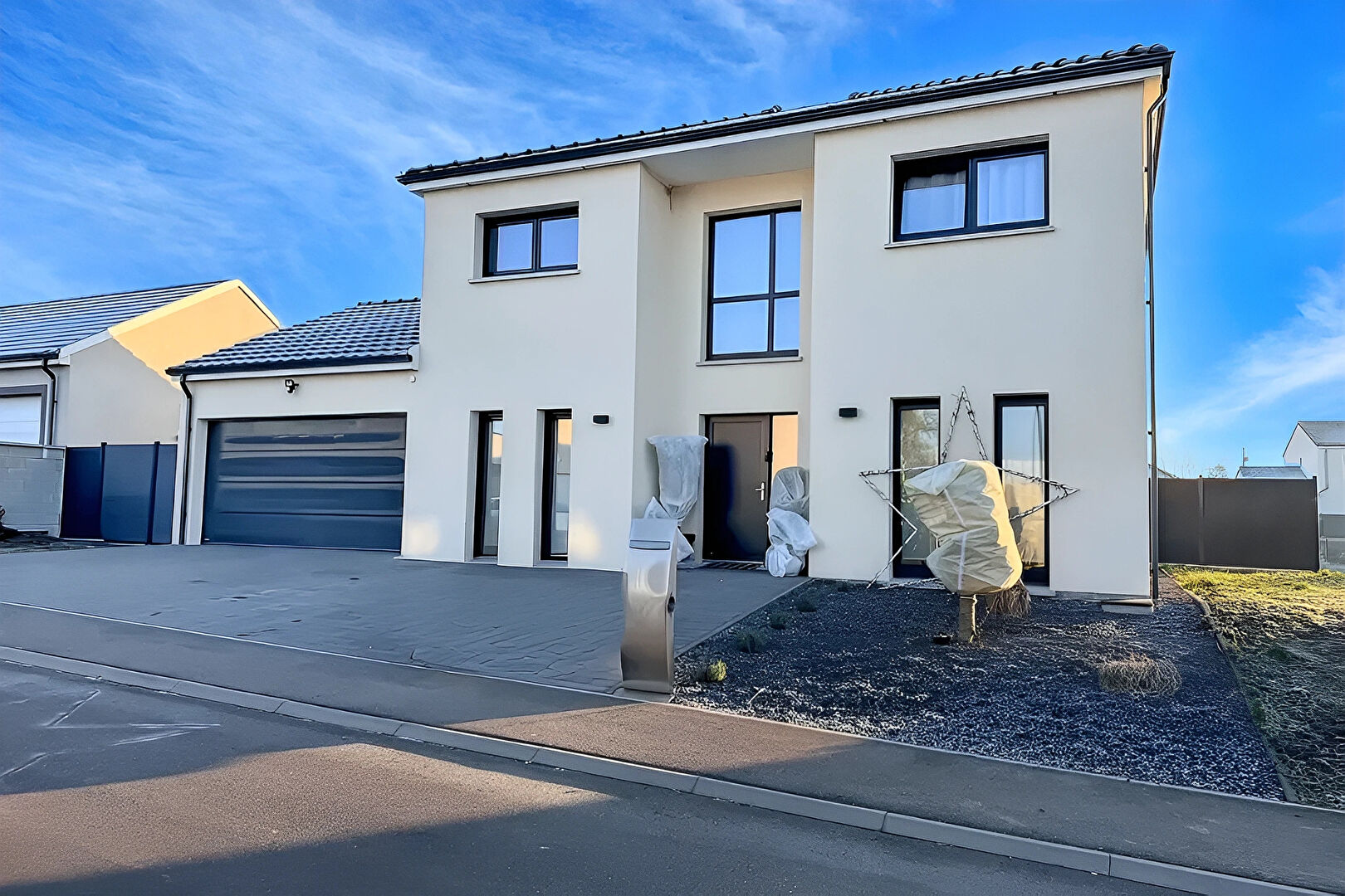 Maison contemporaine de 2023 avec piscine - Kirschnaumen, lieu dit Evendorff  6 pièce(s) 140.69 m2