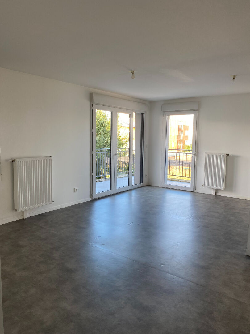 A LOUER T3 ST JEAN DE BRAYE 64.83m2