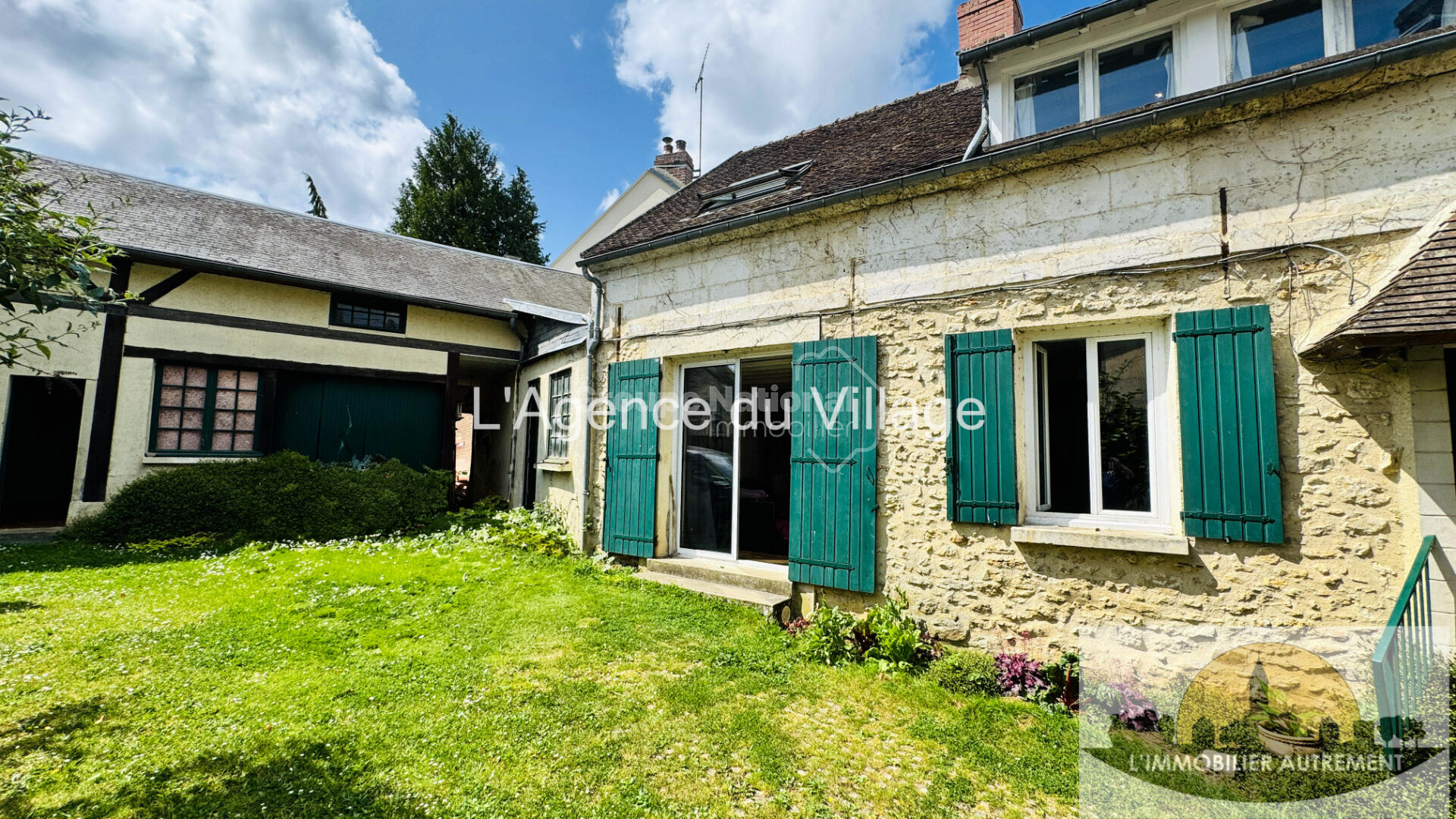 Photo Maison proche Grisy-les-Plâtres 12 pièce(s) 197 m2 image 2/6