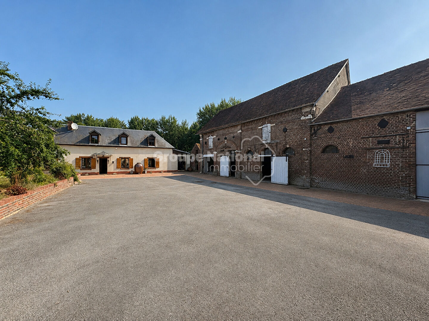 Maison Saint Martin Le Noeud 6 pièce(s) 207 m2
