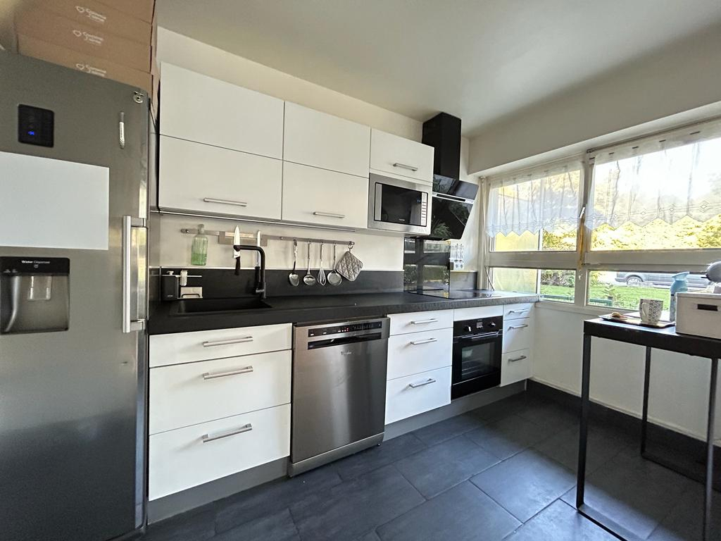 Photo Appartement  5 pièce(s) 110 m2 image 6/6