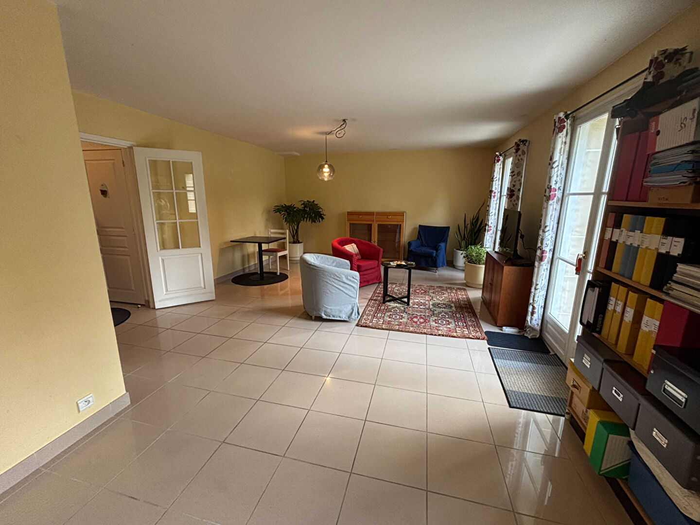 Photo Maison 5 pièces location VINEUIL SAINT FIRMIN disponible décembre 2025 image 4/6