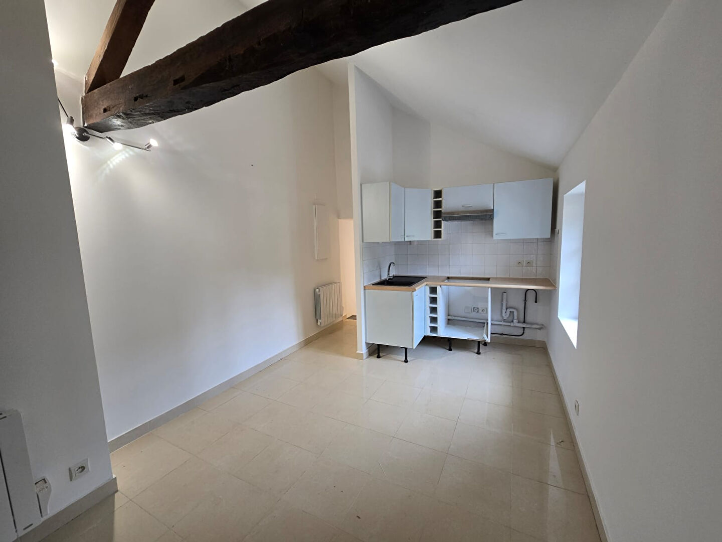 Photo Appartement F2 Vineuil Saint Firmin image 6/6