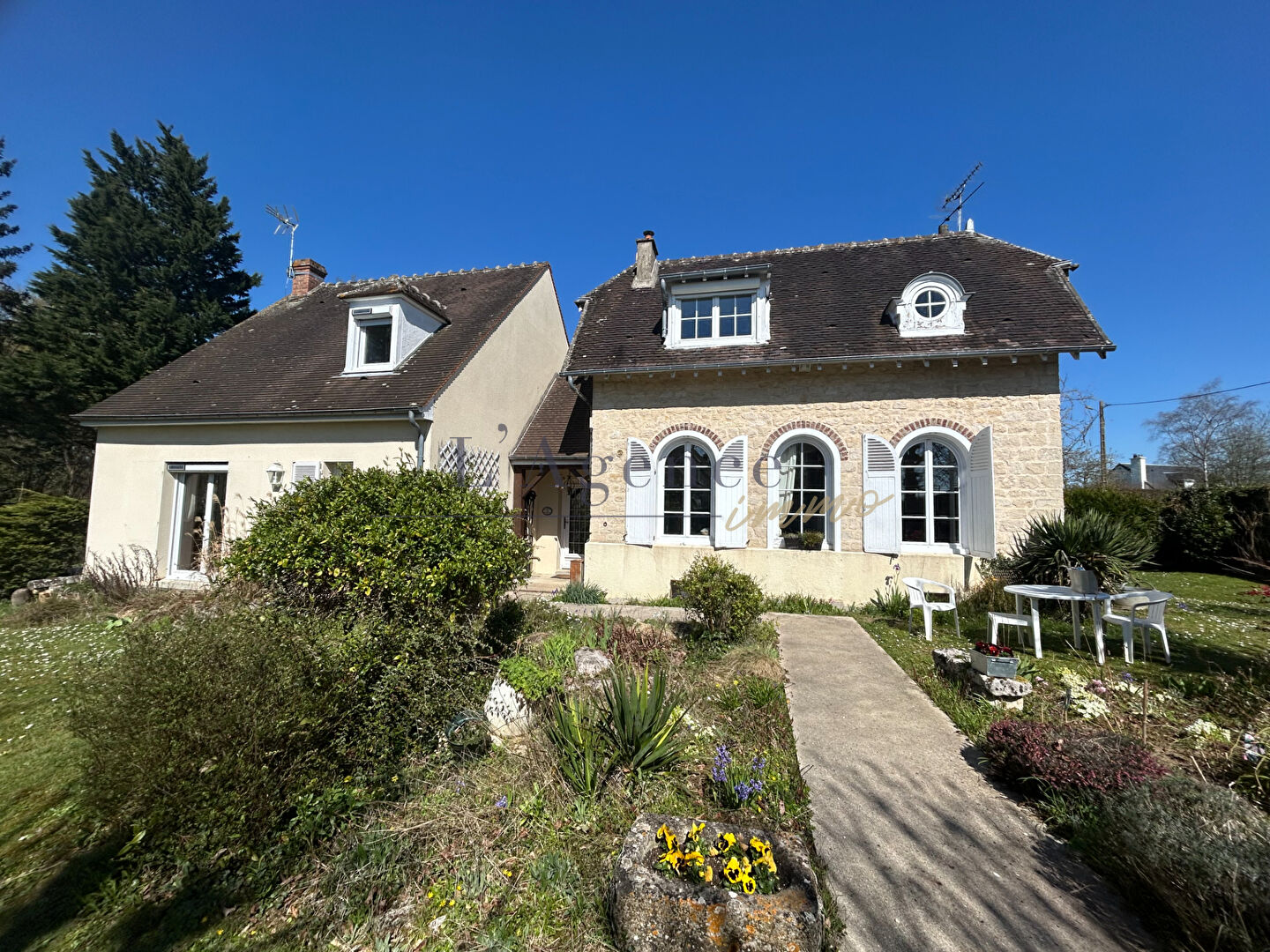 Maison Vineuil Saint Firmin 160 m2