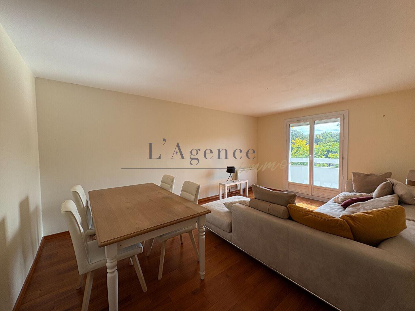 Photo Appartement  3 pièce(s) 65 m2 image 6/6