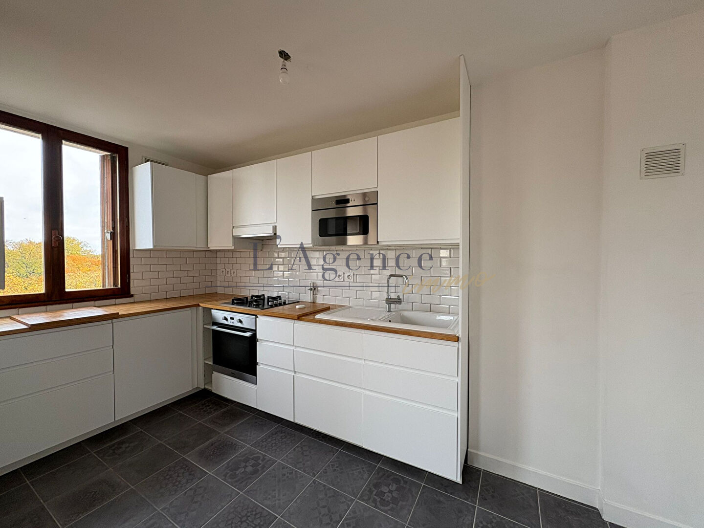 Photo Appartement  3 pièce(s) 64.97 m2 image 3/6