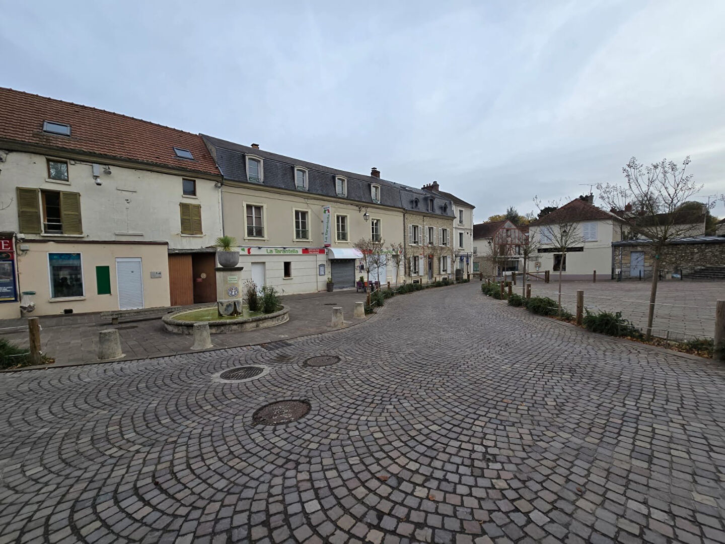 Appartement F2 location ASNIERES-SUR-OISE