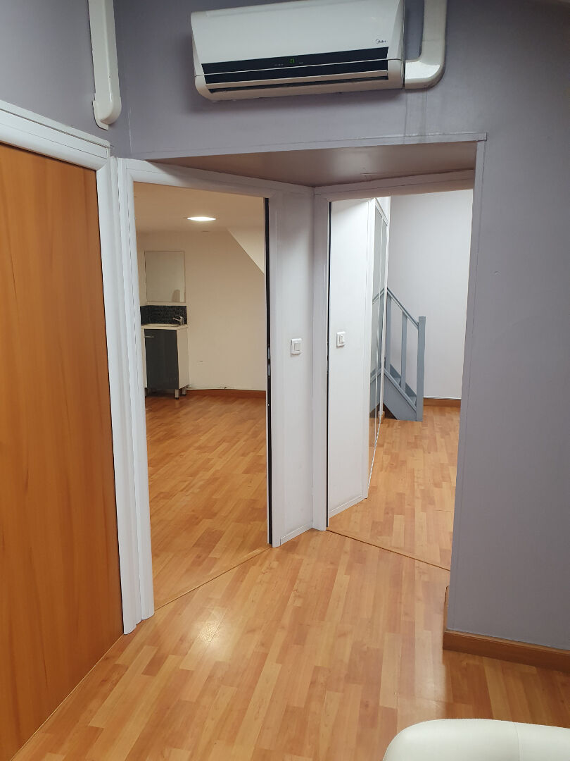 Photo A louer Bureau pour professionnel de12.80 m² secteur La Croix Rouge  13013 Marseille image 4/5