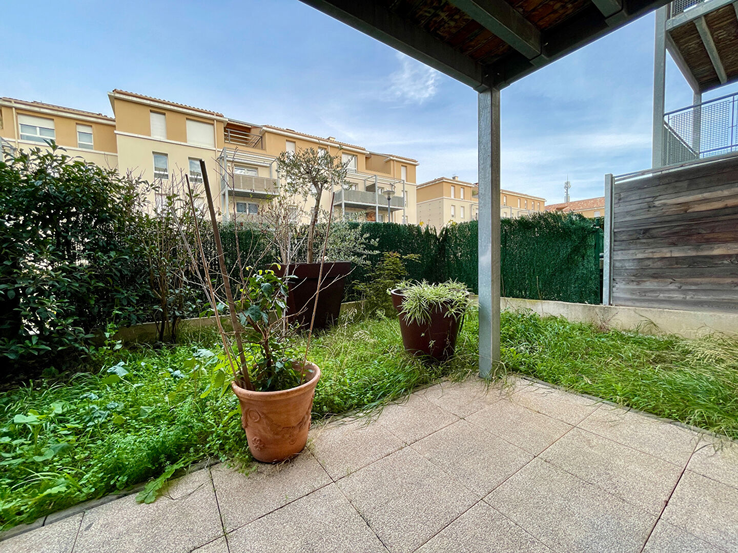 Photo A vendre appartement T2 avec jardin et parking secteur Les Olives 13013 Marseille image 2/6