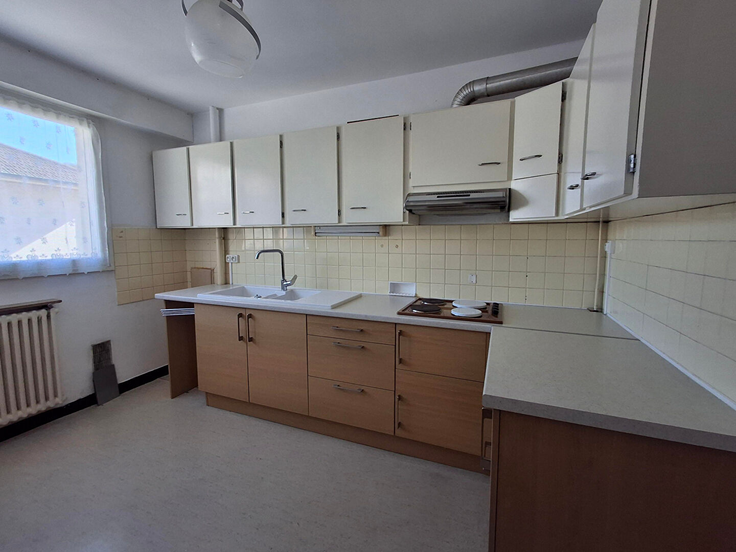 A LOUER Saint Claude Appartement T3