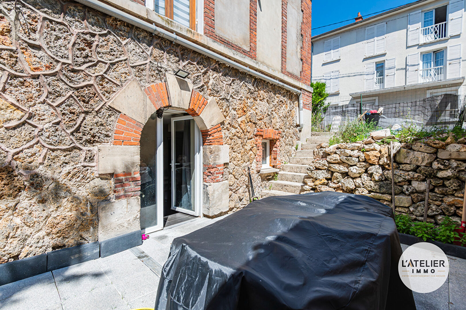 Photo Appartement T2-65m2 avec cour- secteur Eglise St Pierre image 1/6