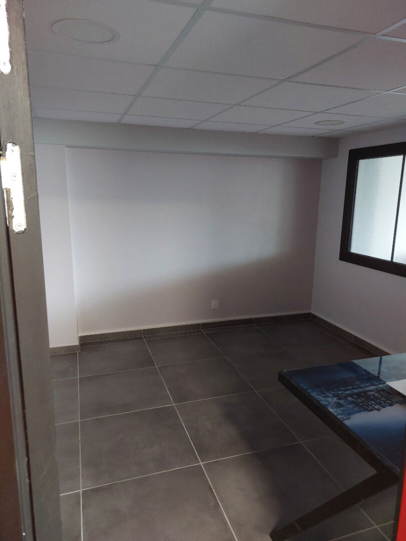 Photo Bureaux Tinqueux 90 m2 image 6/6