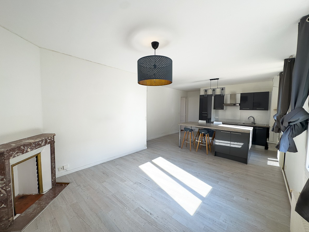 Appartement Type 3-2ème étage-secteur Jean Jaurès