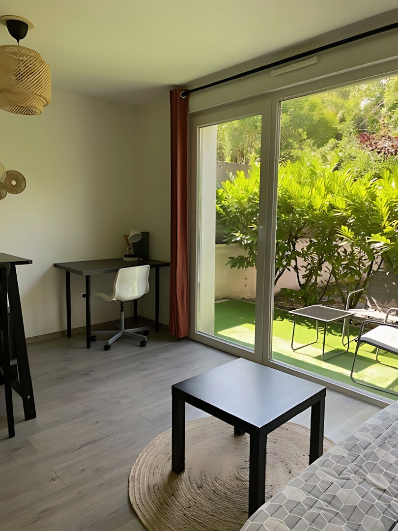 STUDIO COSY - LOCATION MEUBLEE