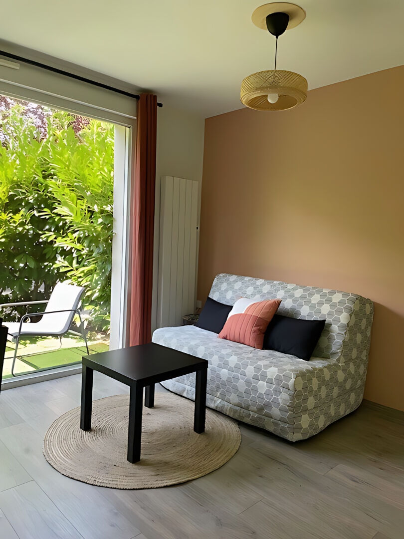 STUDIO COSY - LOCATION MEUBLEE