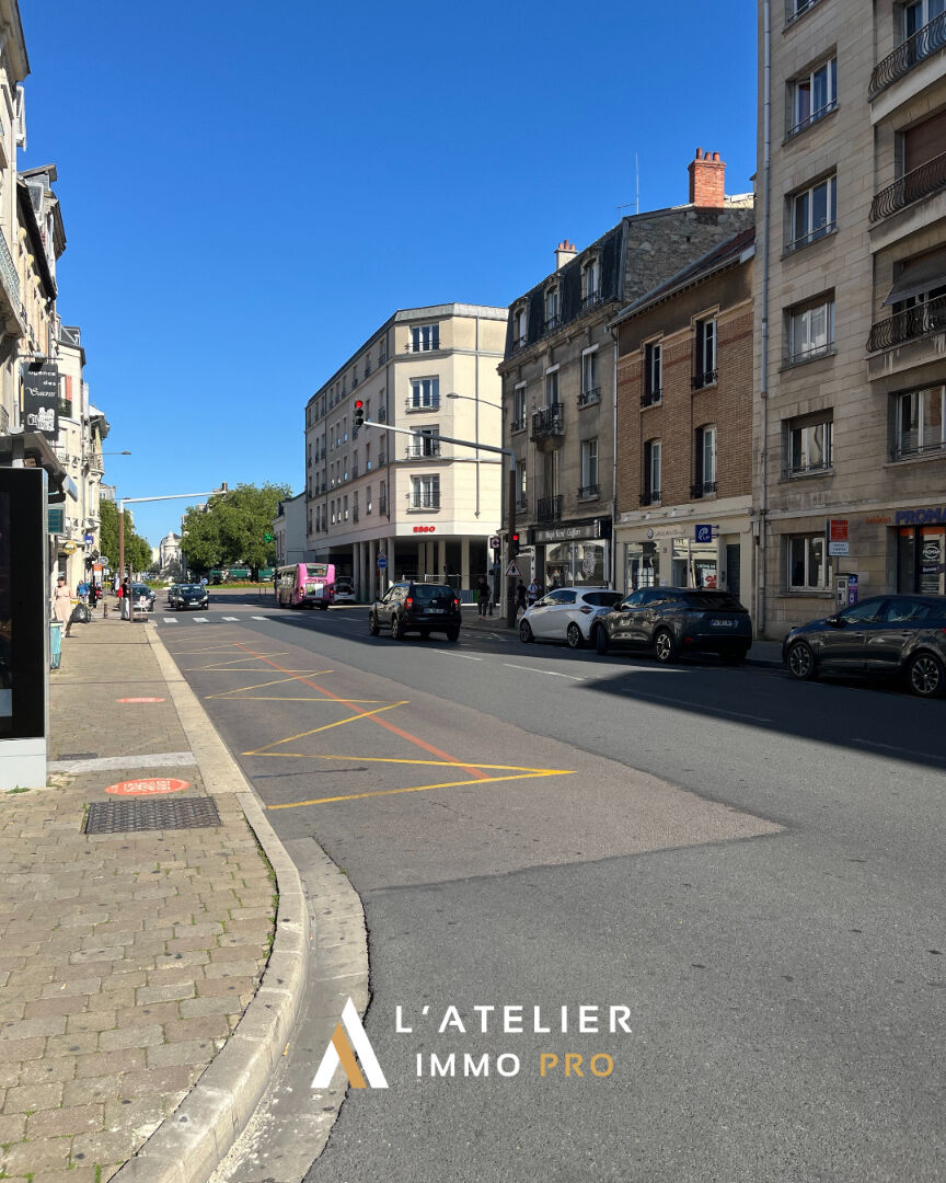 Local commercial 96 m2 - Rue Cérès - REIMS