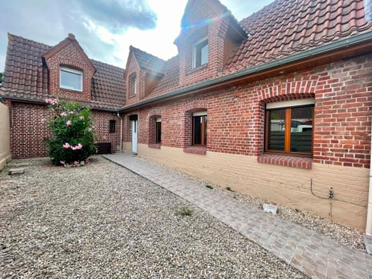 Maison Lallaing 4 pièce(s) 115 m2, 3 chambres, jardin, garage