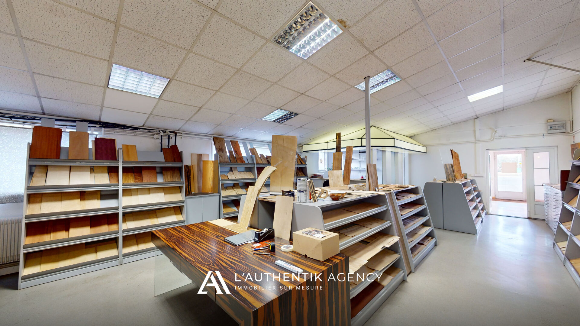 Photo Entrepôt / local industriel avec surface de vente Krautergersheim 570 m2 image 2/4