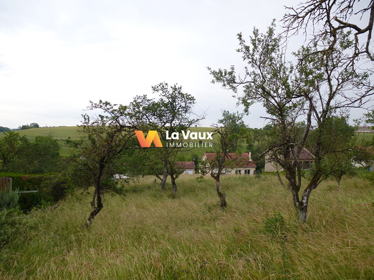 Photo PIERREVILLE, secteur PULLIGNY-XEUILLEY, à 20 mn de NANCY : terrain constructible 970 m² image 5/6