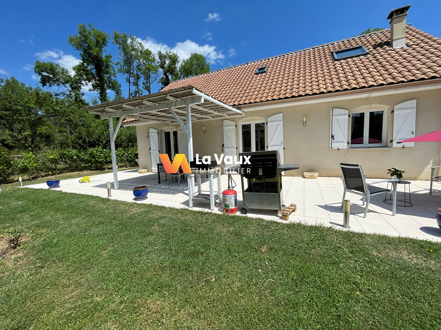 Photo Au pied de la colline de Sion, Maison 5 pièces 126 m² image 3/6