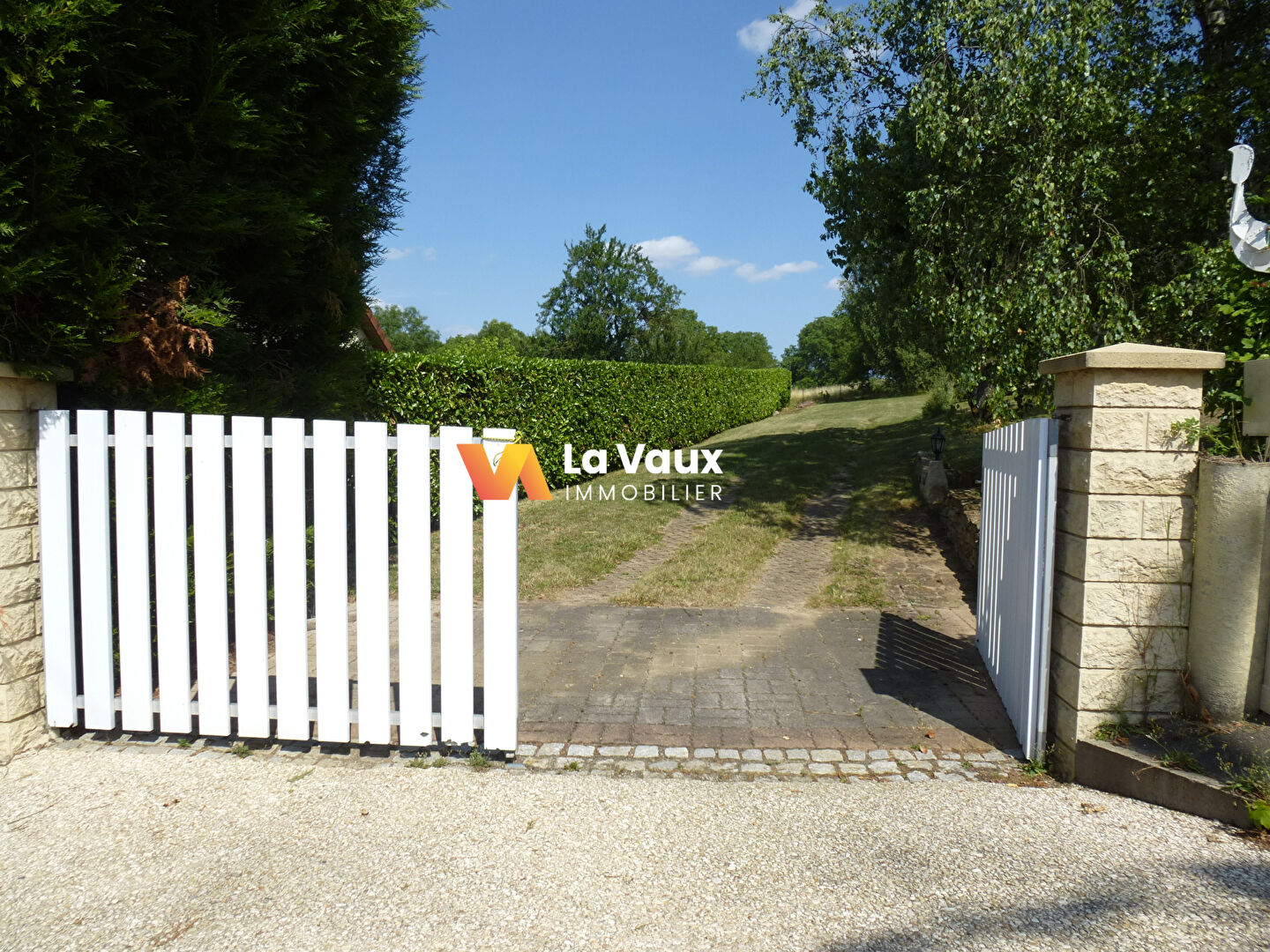 Photo CEINTREY - VOINEMONT, à 15 mn de NANCY ... Maison 4 pièces 80 m2 image 2/6