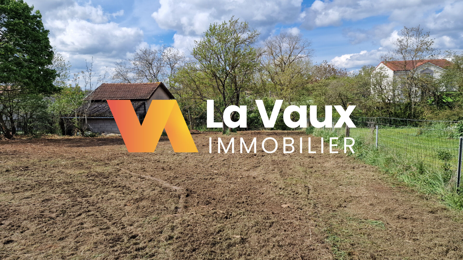 Photo TERRAIN A BATIR A VEZELISE EXCLUSIVITE image 1/3