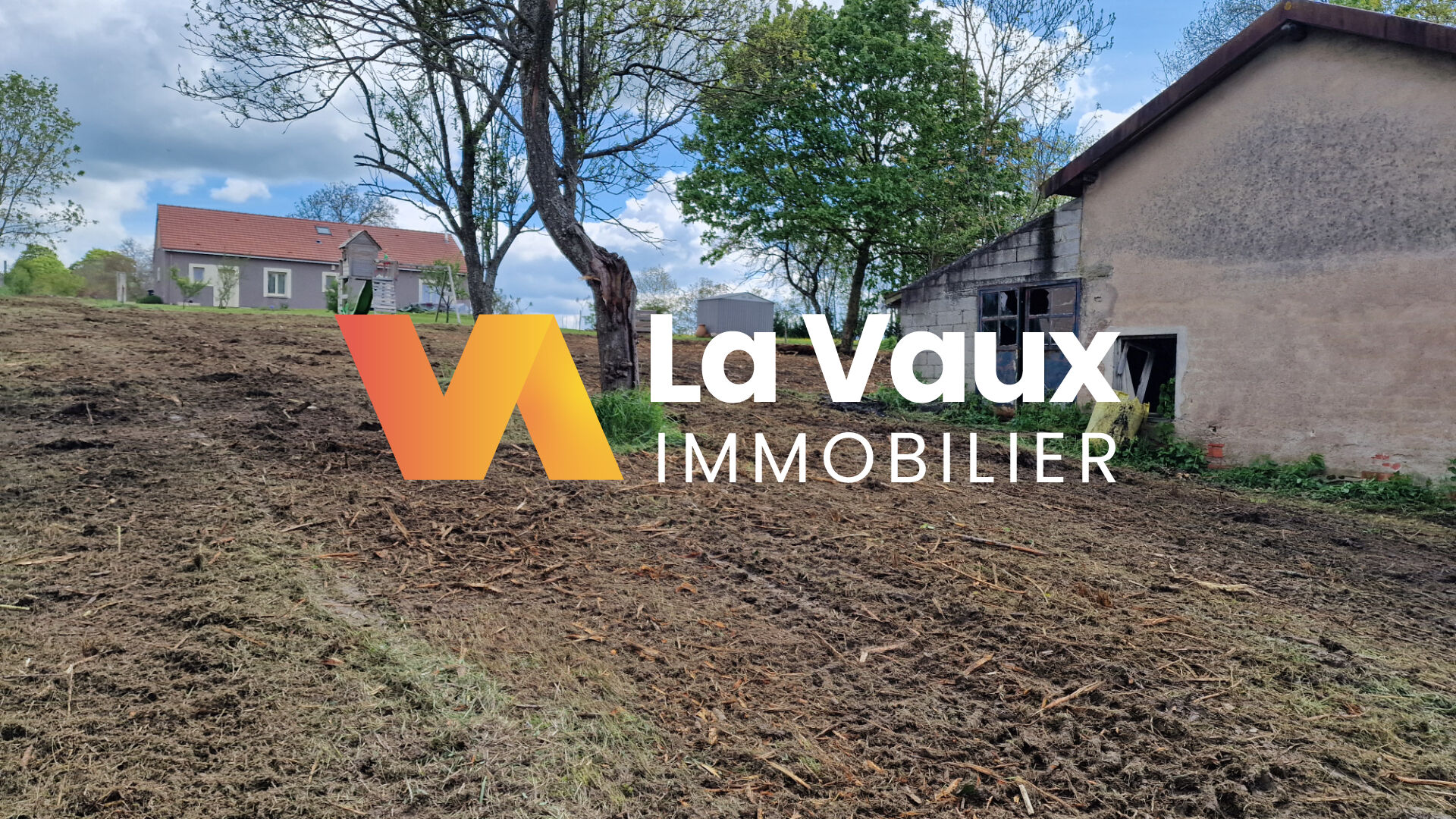 Photo TERRAIN A BATIR A VEZELISE EXCLUSIVITE image 2/3