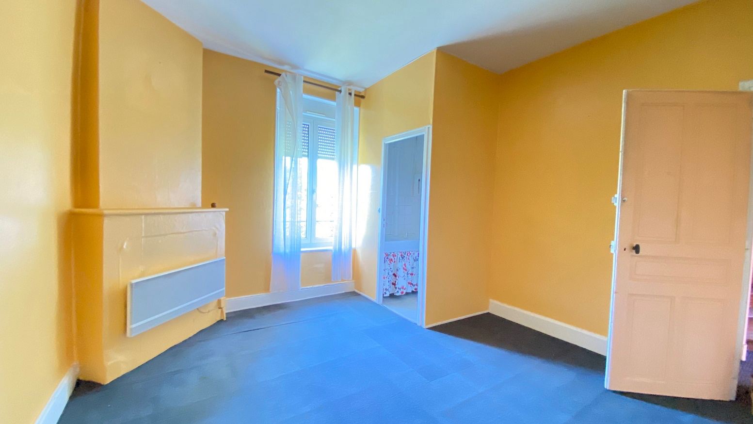 Photo Bouxières-Aux-Dames, ensemble immobilier de 243m2, 13 pièces, parcelle de 1000m2 image 2/6